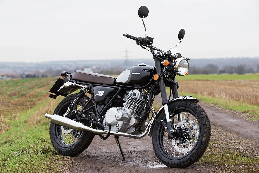 2016 Sinnis Retrostar 250