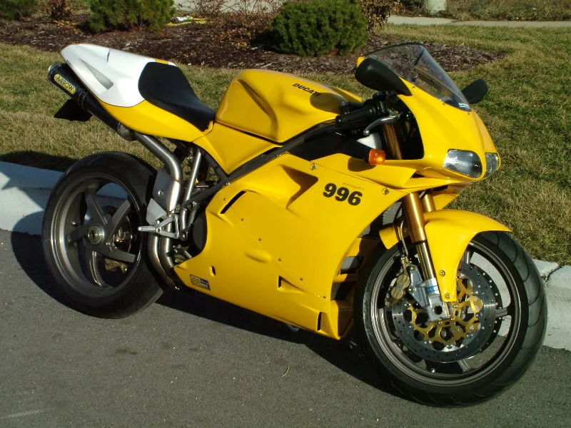 2001 Ducati 996 S