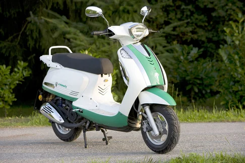 2011 MZ Emmely 50 4T