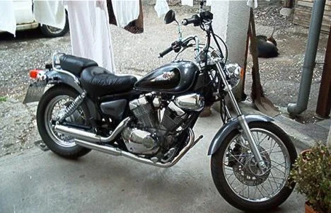 2001 Yamaha XV 125 S Virago