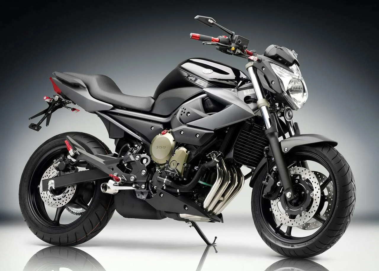 2011 Yamaha XJ6