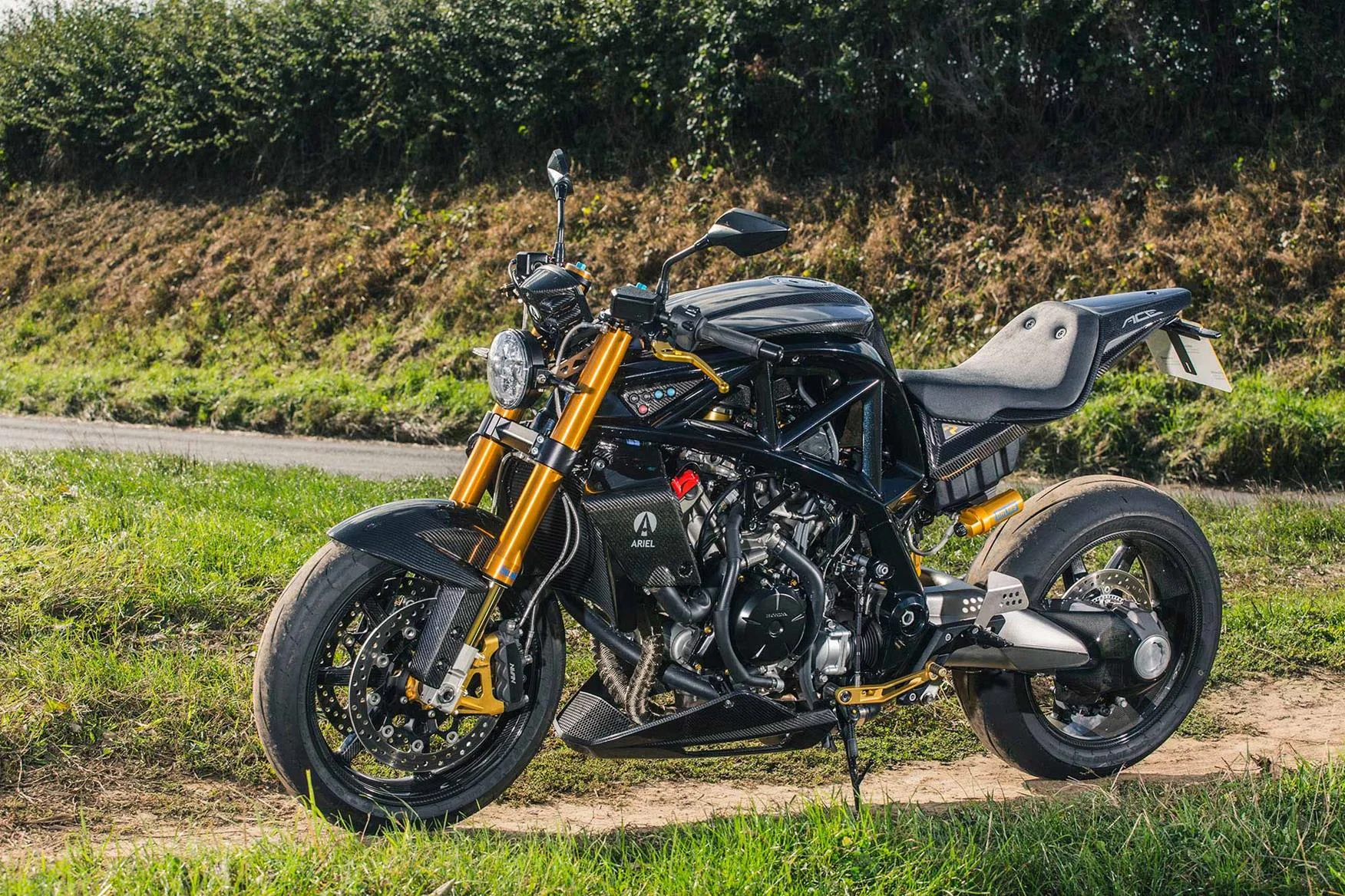 2018 Ariel Ace