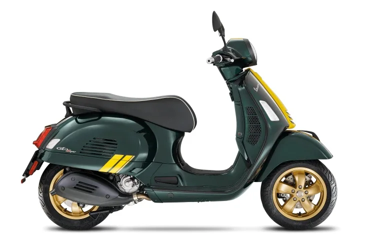 2021 Vespa GTS 300