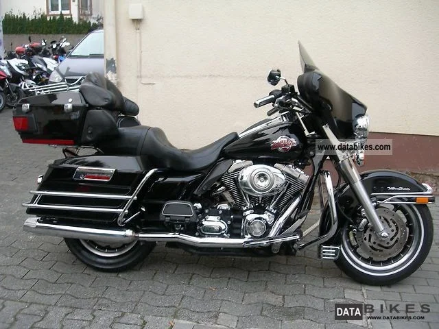2007 Harley-Davidson FLHTCU Ultra Classic Electra Glide