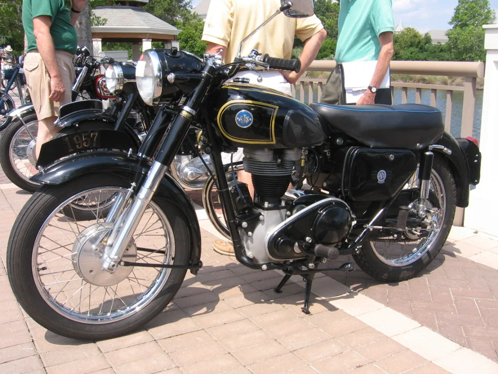 1952 AJS Model 16 350MS