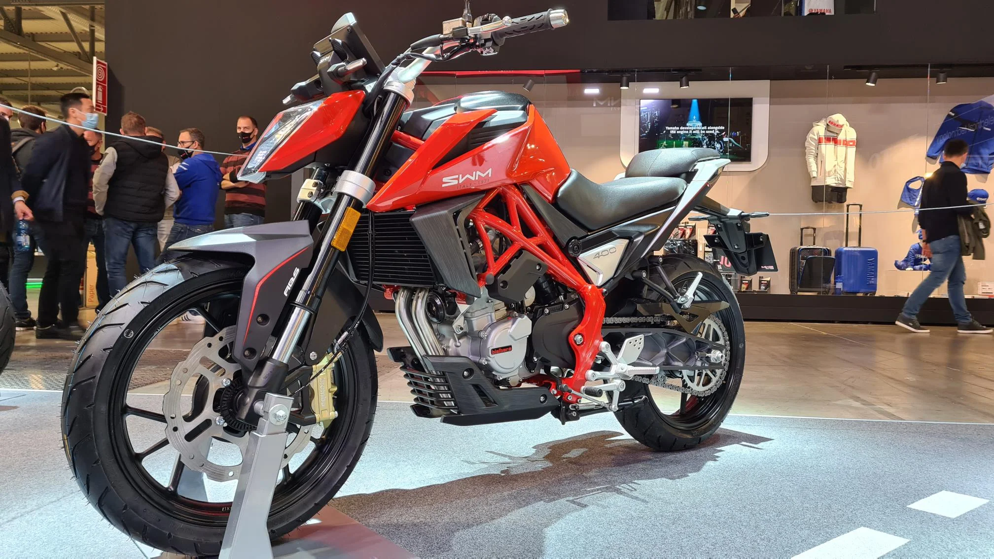 2022 SWM VA 400 Z