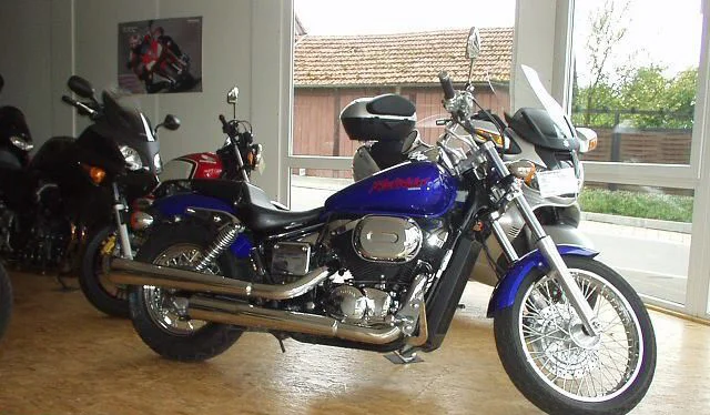 2002 Honda VT 750 DC Black Widow