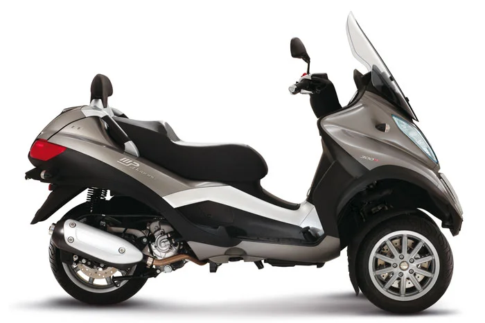 2010 Piaggio MP3 LT 300