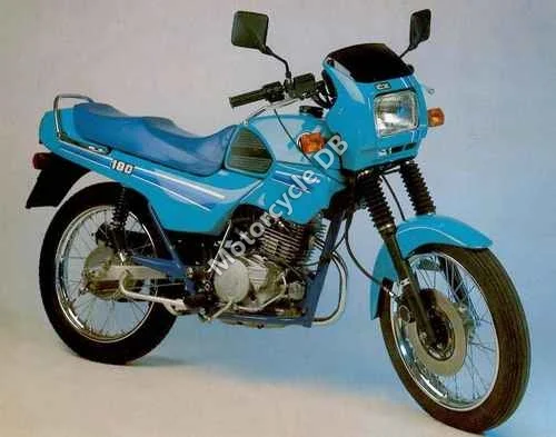2000 CZ 180