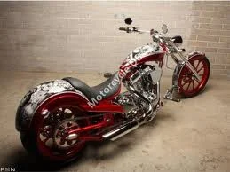 2009 Saxon Javelin