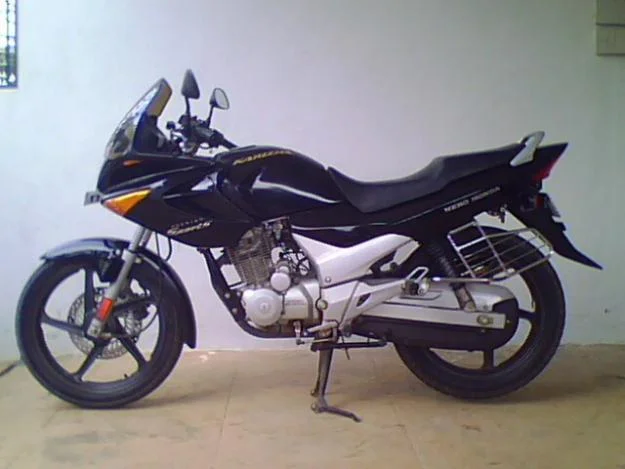 2006 Hero Honda Karizma