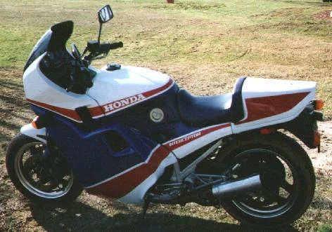 1984 Honda VF 1000 R 