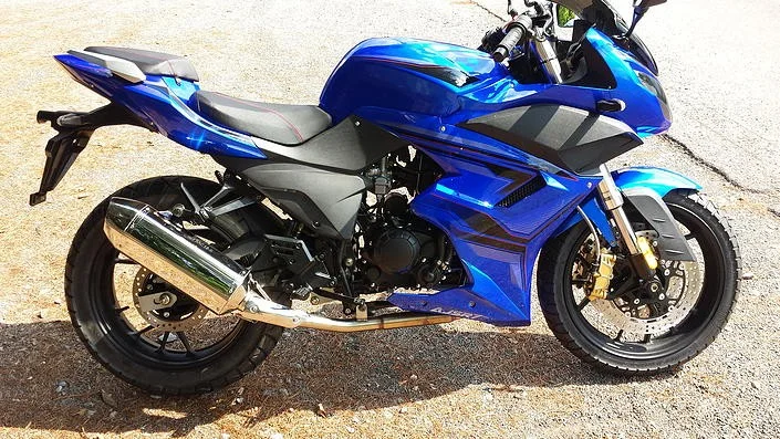 2015 AJS R7
