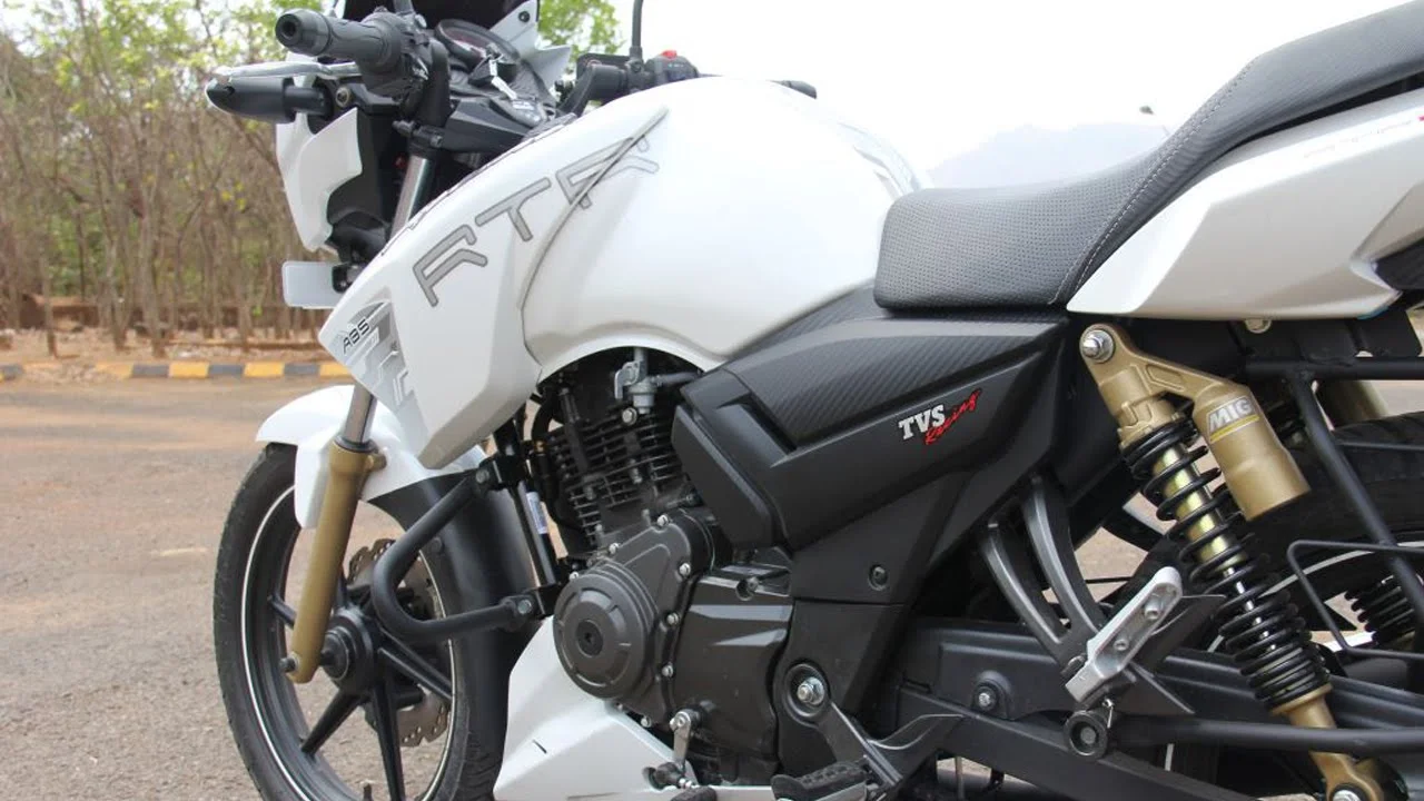 2016 TVS RTR 180