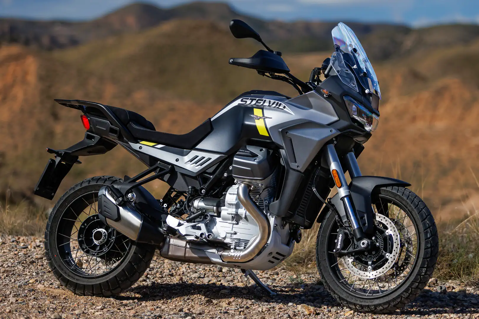 2024 Moto Guzzi Stelvio