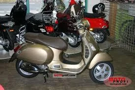 2011 Vespa GTS 250 i.e.