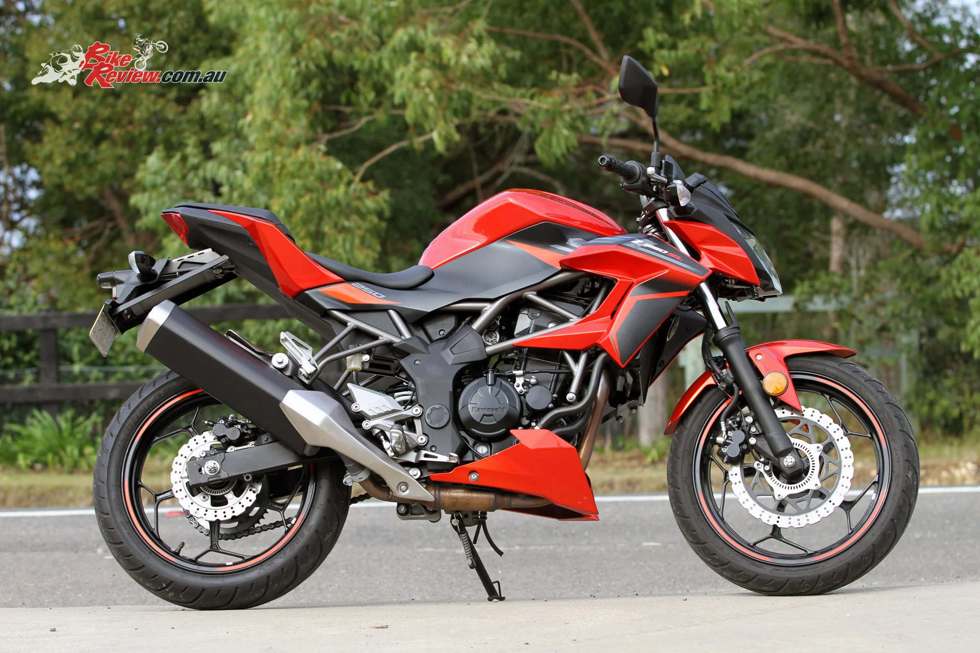 2016 Kawasaki Z250SL