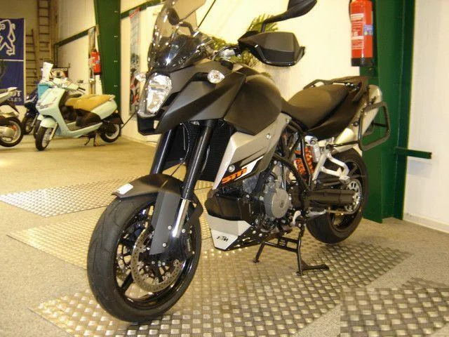 2006 Motorhispania Ryz Pro Racing Super Motard