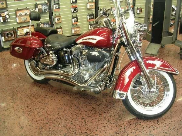 2006 Harley-Davidson FLSTI Heritage Softail