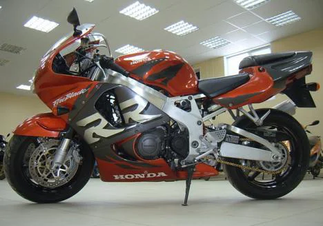 1992 Honda CBR 900 RR 
