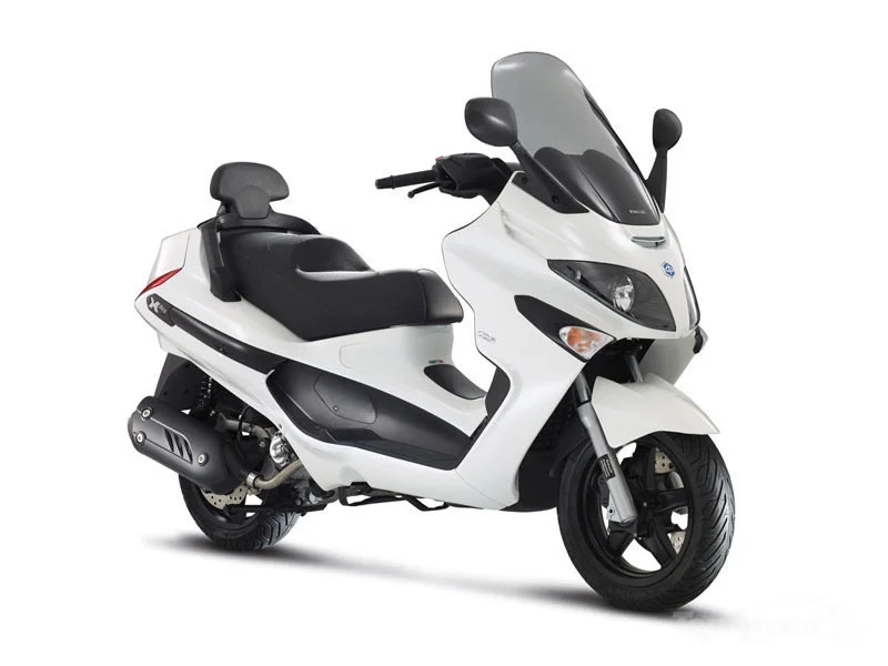2013 Piaggio XEvo 125