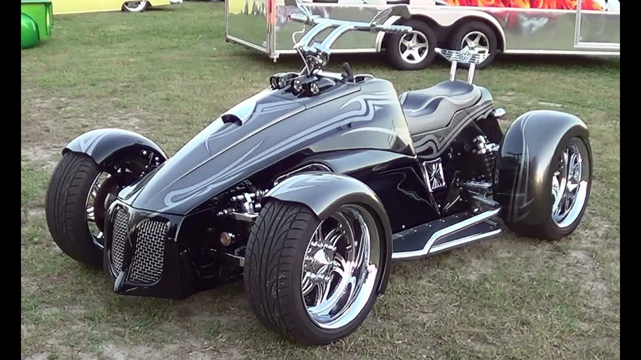 2013 Bourget Shredder