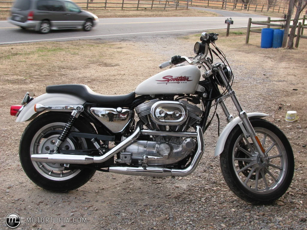 2001 Harley-Davidson Sportster 883