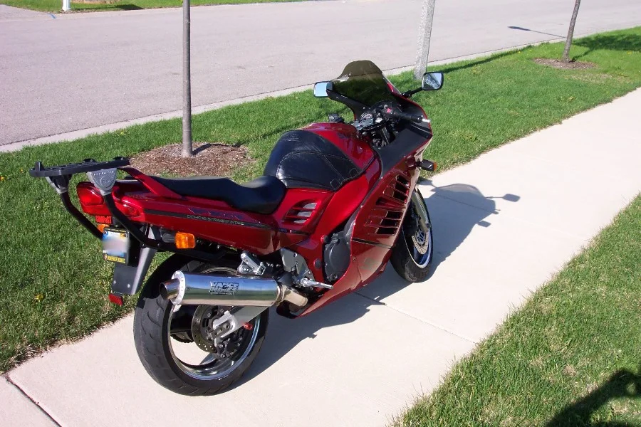 1995 Suzuki RF 900 RS