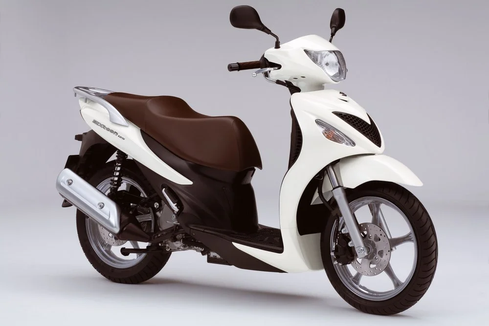 2009 Suzuki Sixteen 125