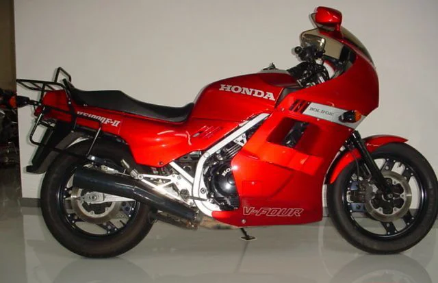 1987 Honda VF 1000 F 2