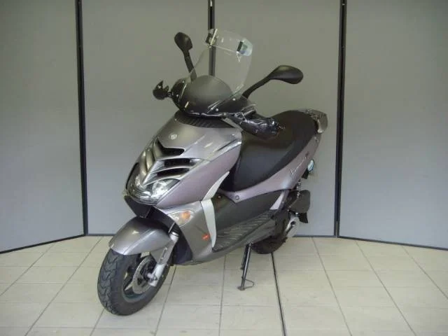 2006 Aprilia Leonardo 125