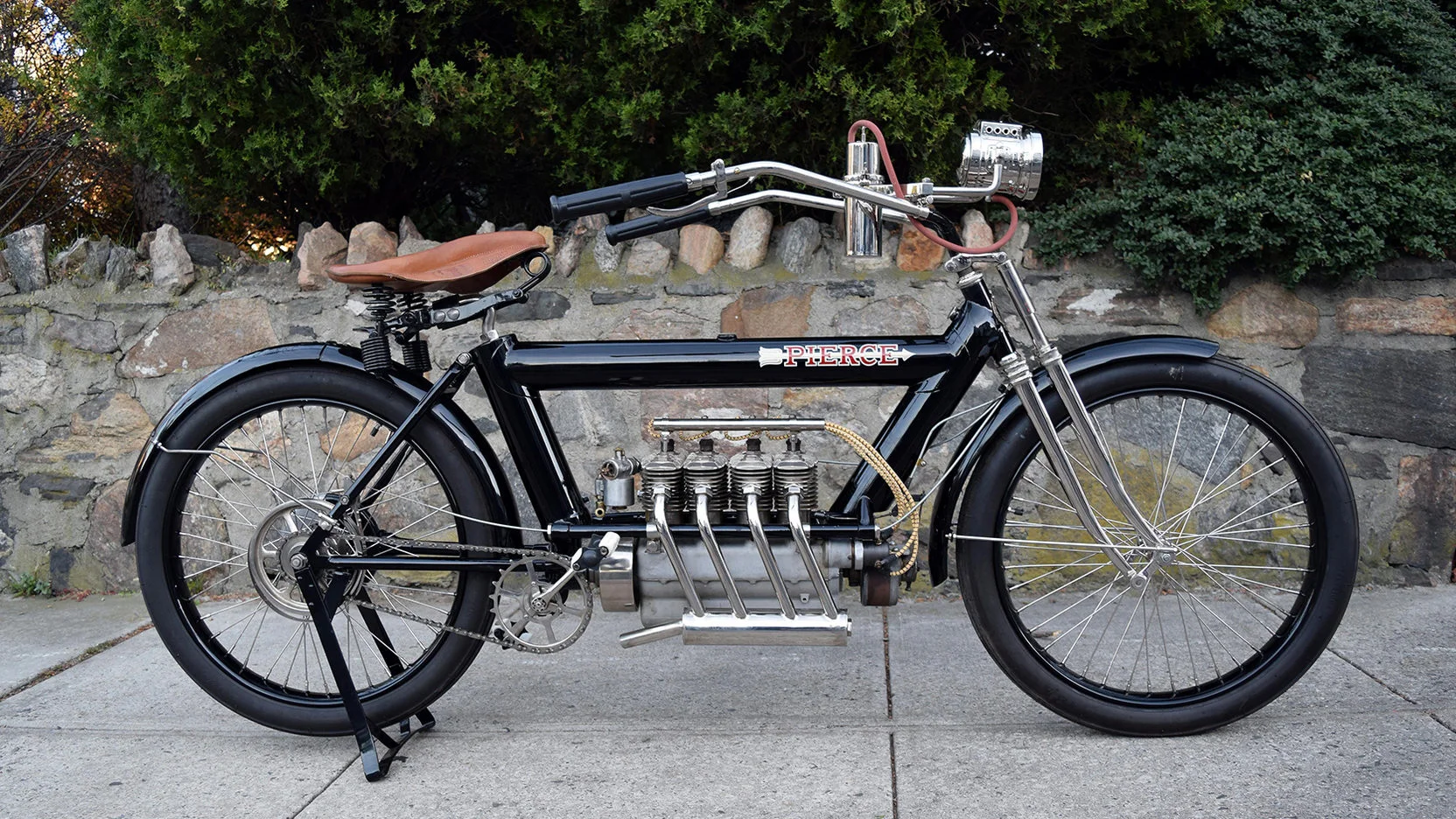 1909 Pierce Four