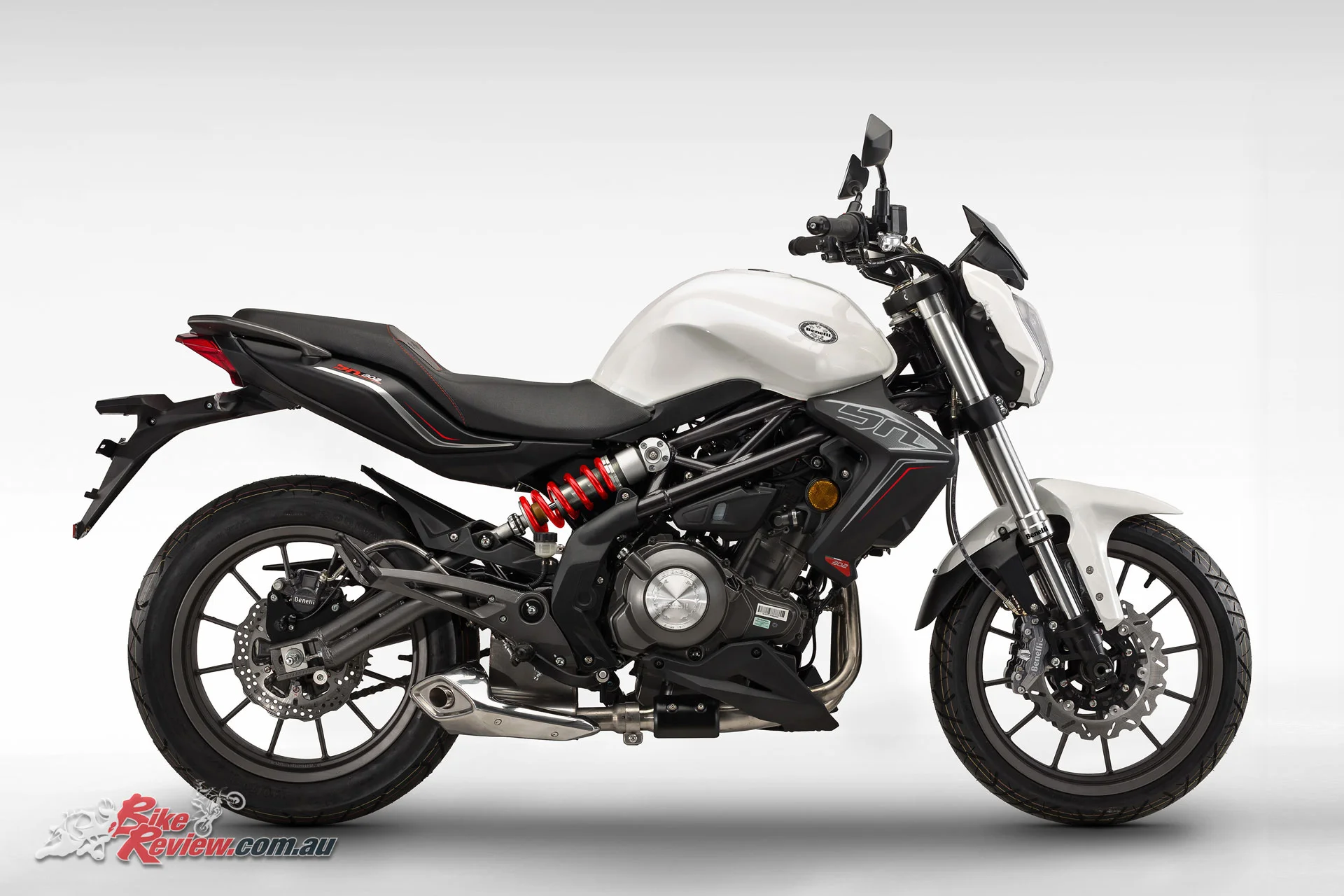 2017 Benelli BN 302