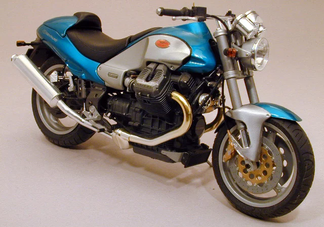 2000 Moto Guzzi V10 Centauro