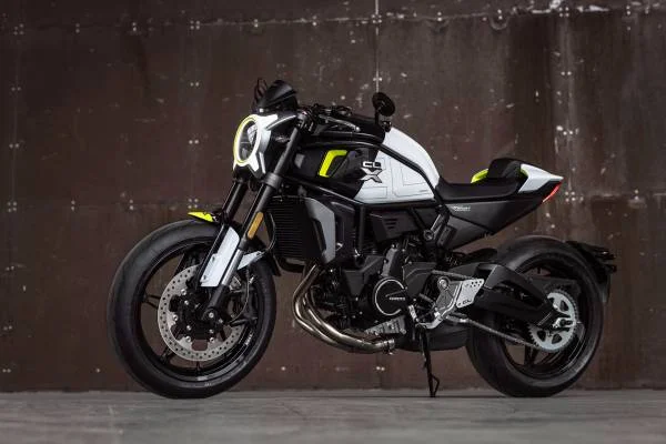 2022 CF Moto 700 CL-X Sport