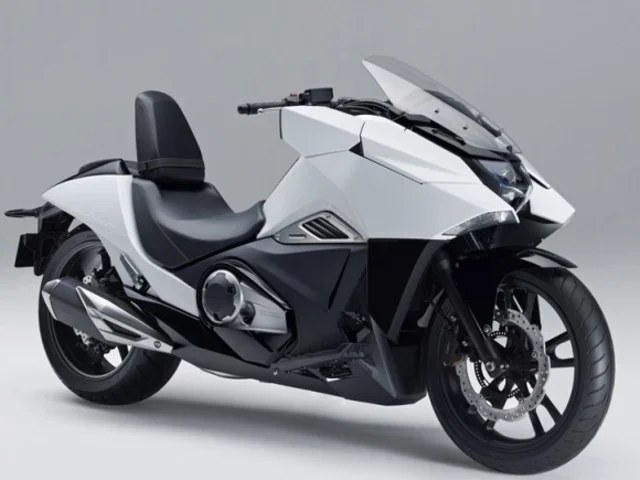 2016 Honda NM4-01