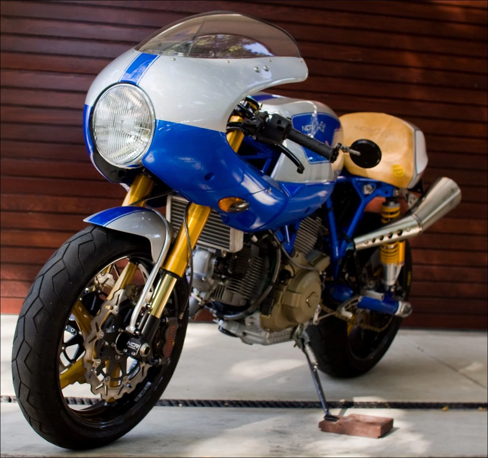 2011 NCR New Blue