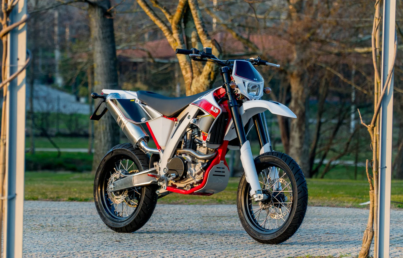 2018 AJP PR5 Supermoto 250