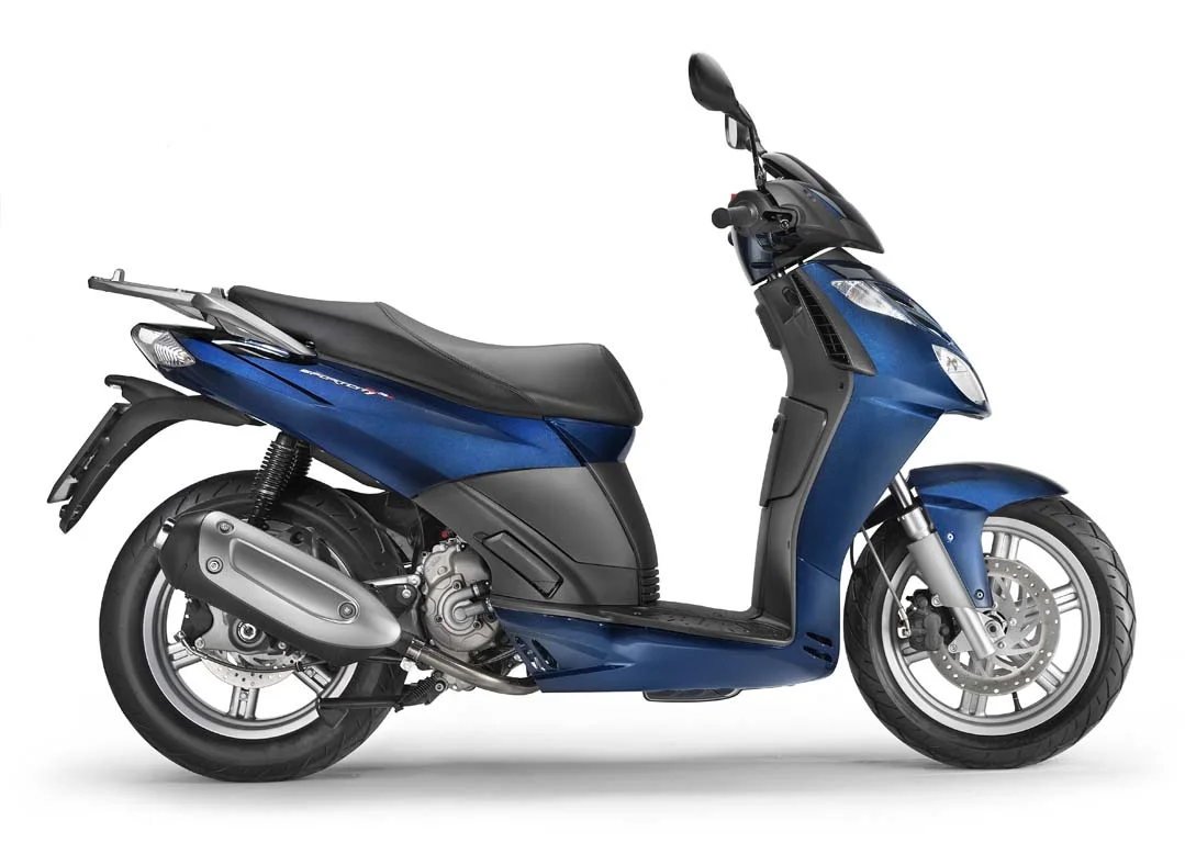 2011 Aprilia SportCity Cube 300