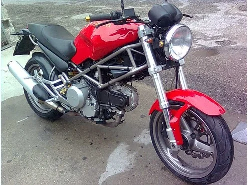2001 Ducati Monster 600