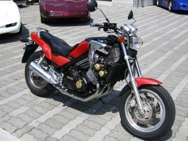 1988 Yamaha FZX 750