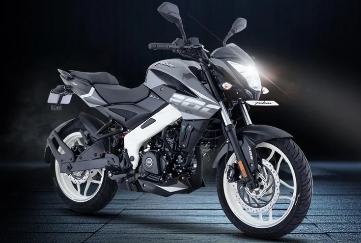 2022 Bajaj Pulsar NS200