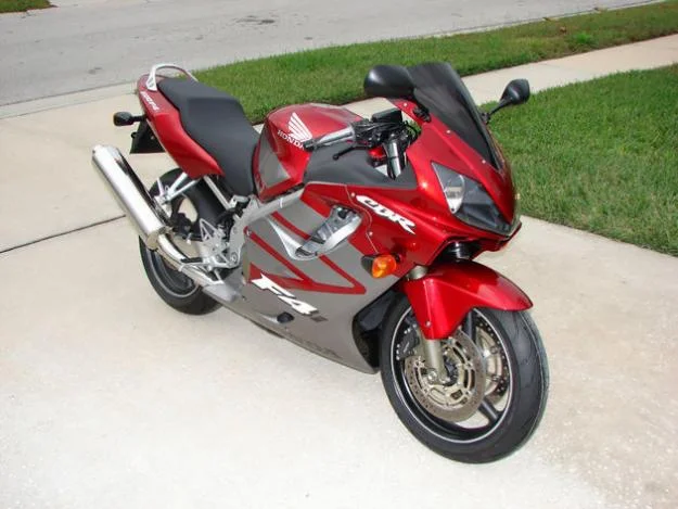 2005 Honda CBR 600 F4i