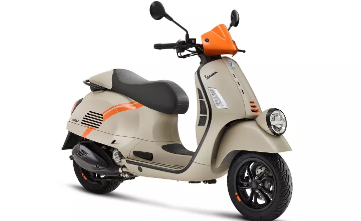 2023 Vespa GTV
