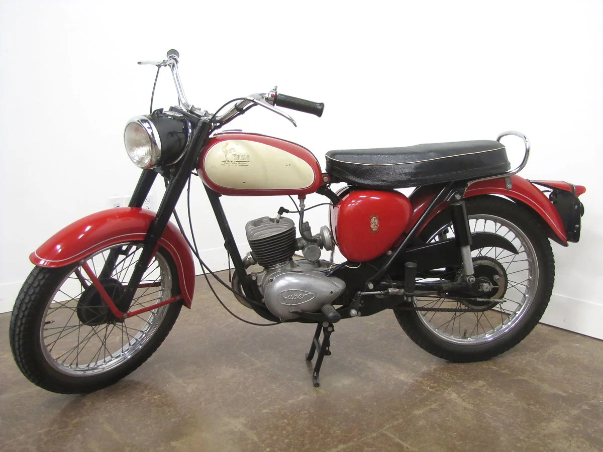1963 BSA Bantam D7
