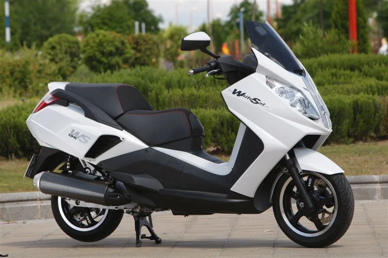 2010 Peugeot Satelis WhiteSat 125 Compressor