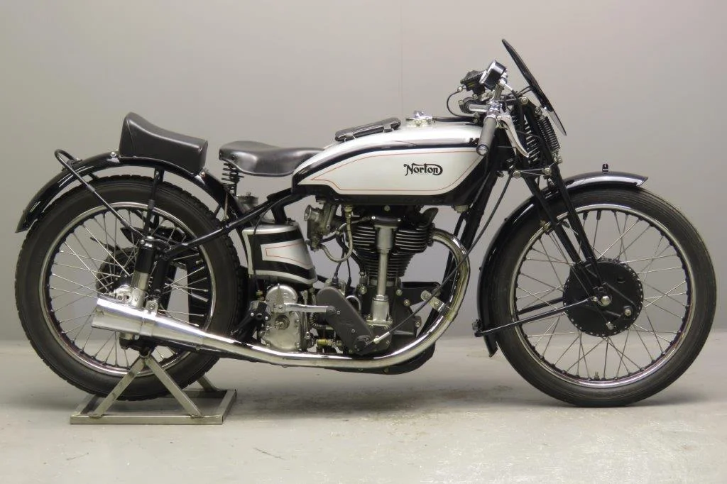1939 Norton 490 CS 1