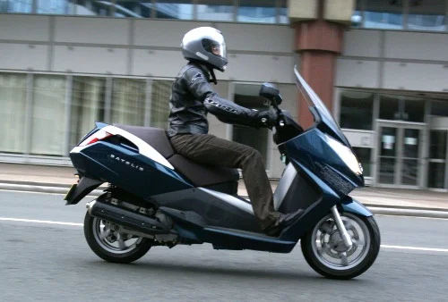 2010 Peugeot Satelis 125 Compressor