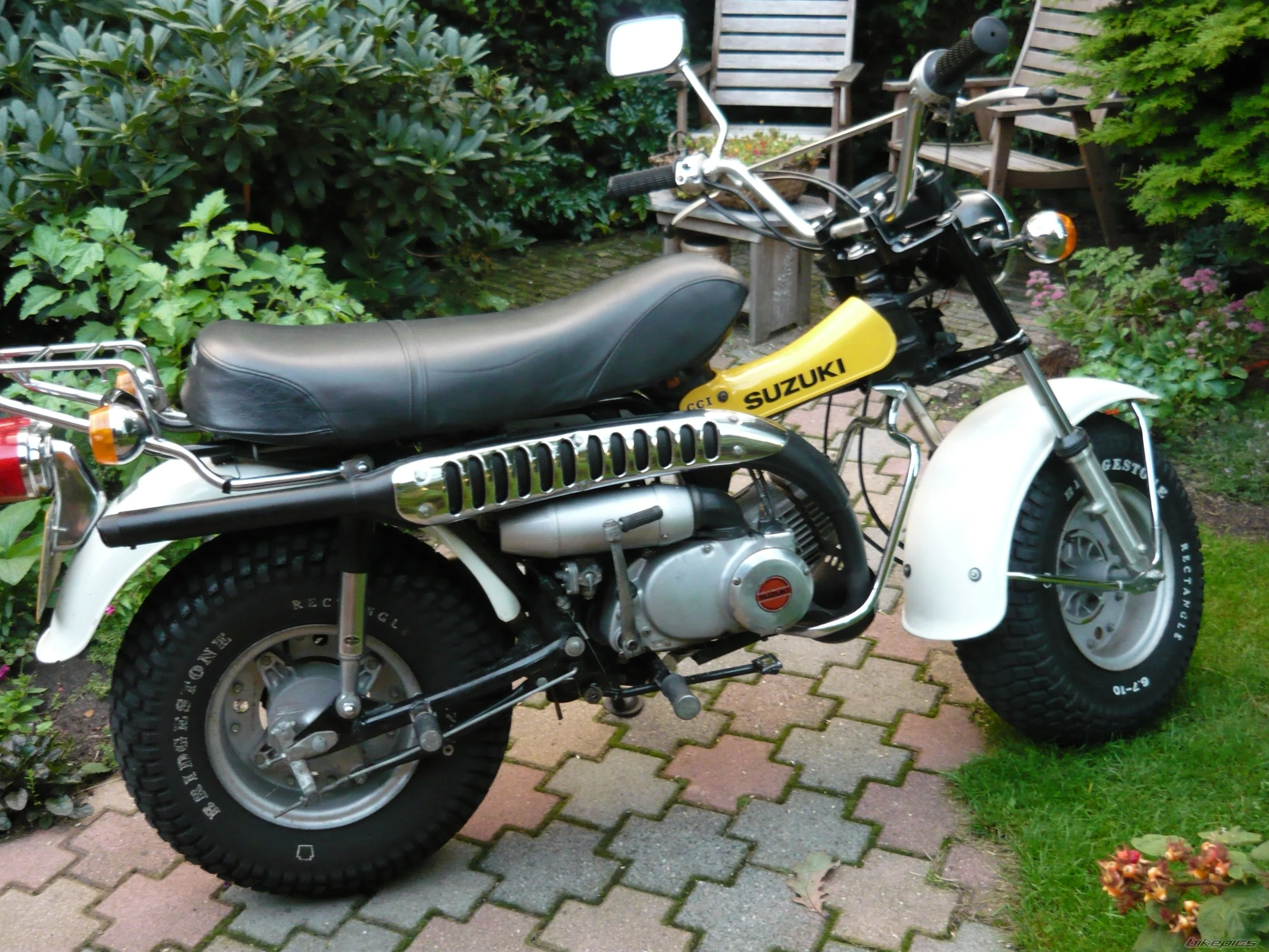 1980 Suzuki RV 90