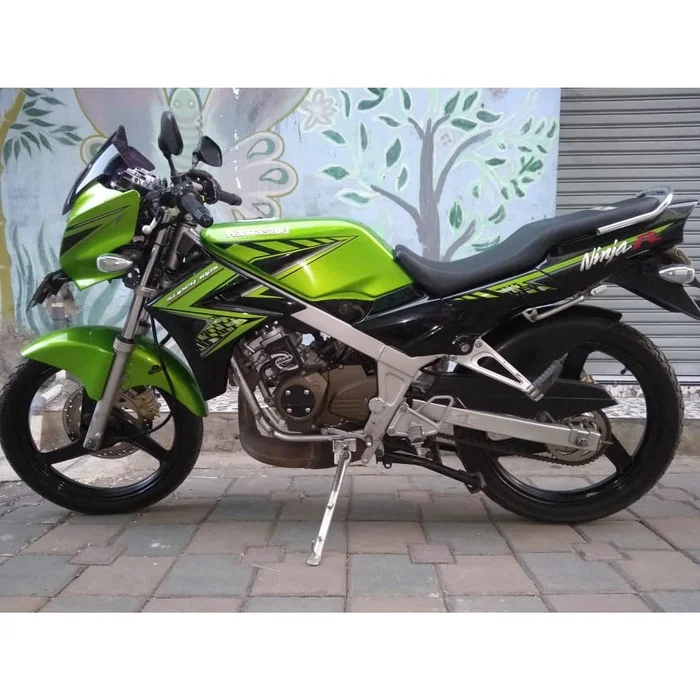 2015 Kawasaki Ninja R